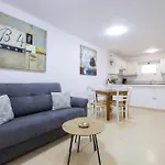 Apartment Vivienda Con Piscina En *