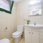 Vivienda Con Piscina En 拉克鲁斯
