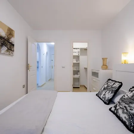 Vivienda Con Piscina En * 푸에르토 드 라 크루즈