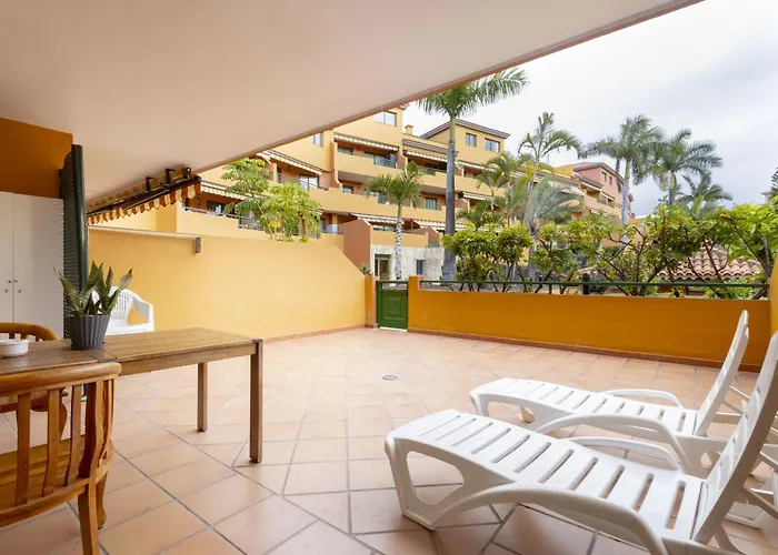 Vivienda Con Piscina En Appartement *